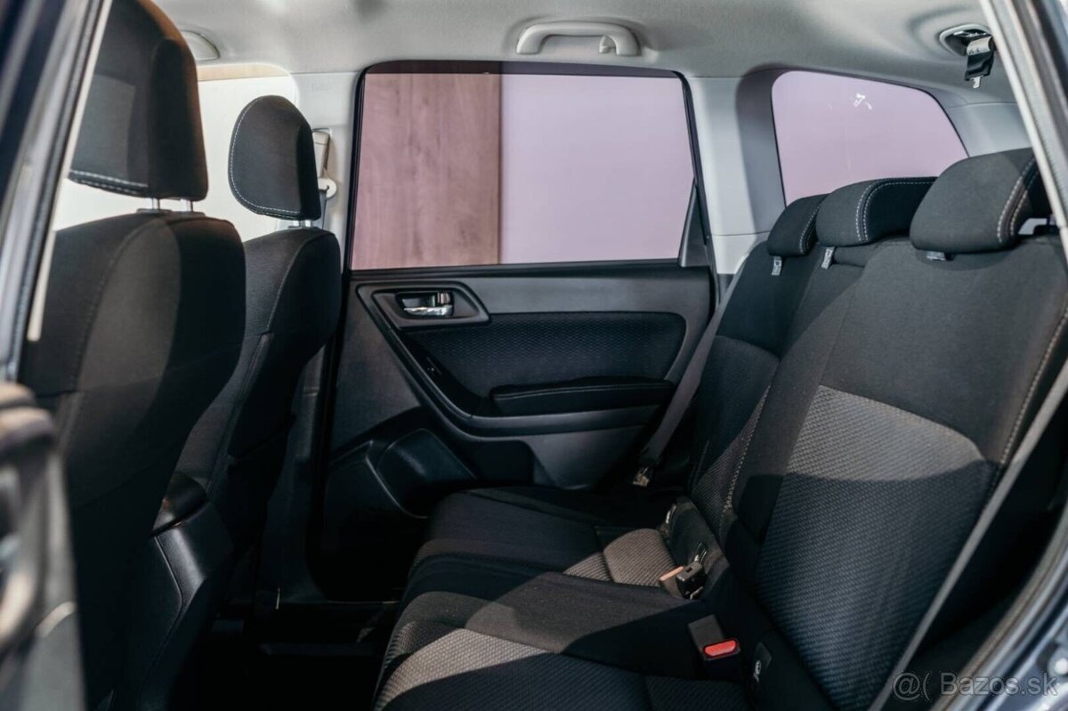 Subaru Forester 2.0i-L Comfort CVT - 20