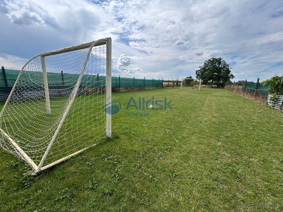 Nádherný kompletne zrekonštruovaný rodinný dom s garážou, ba - 20