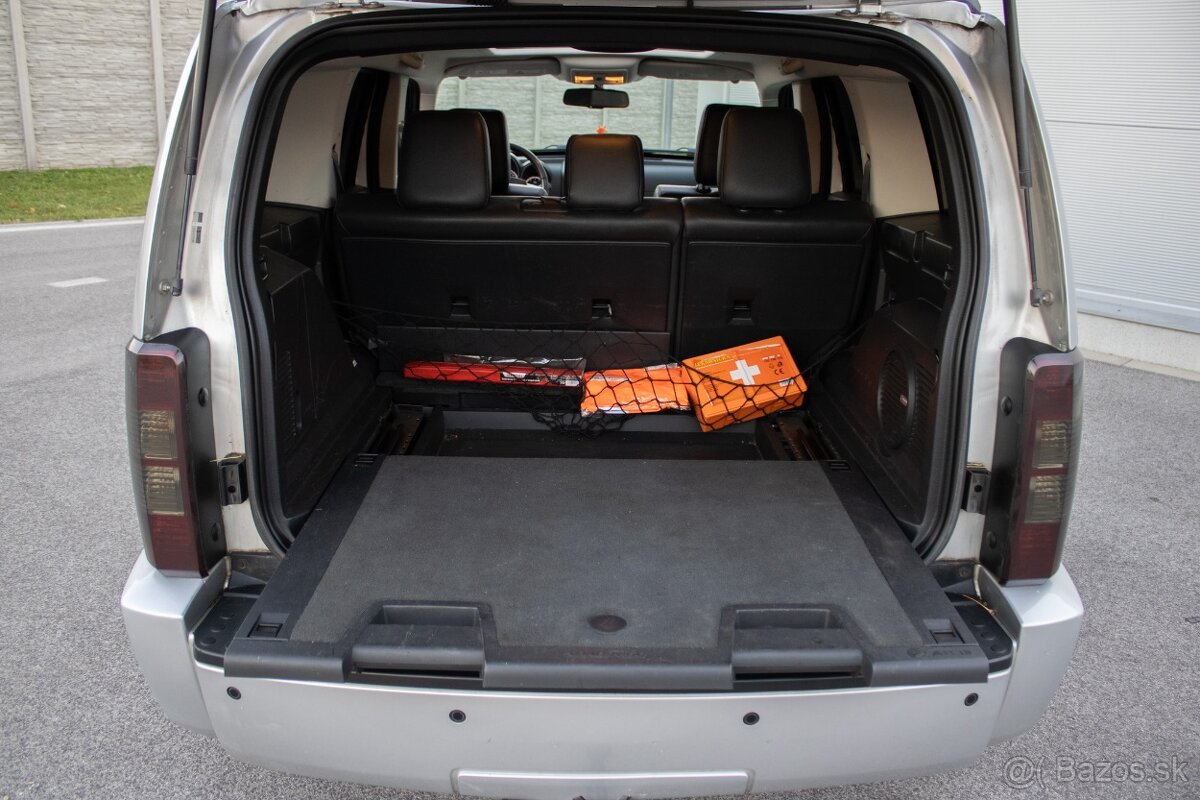 Dodge Nitro 2.8 CRD R/T A/T - 20