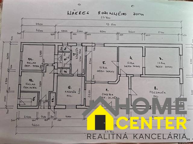 NA PREDAJ 4 izb. rodinný dom s veľkým potenciálom v Kolárove - 20