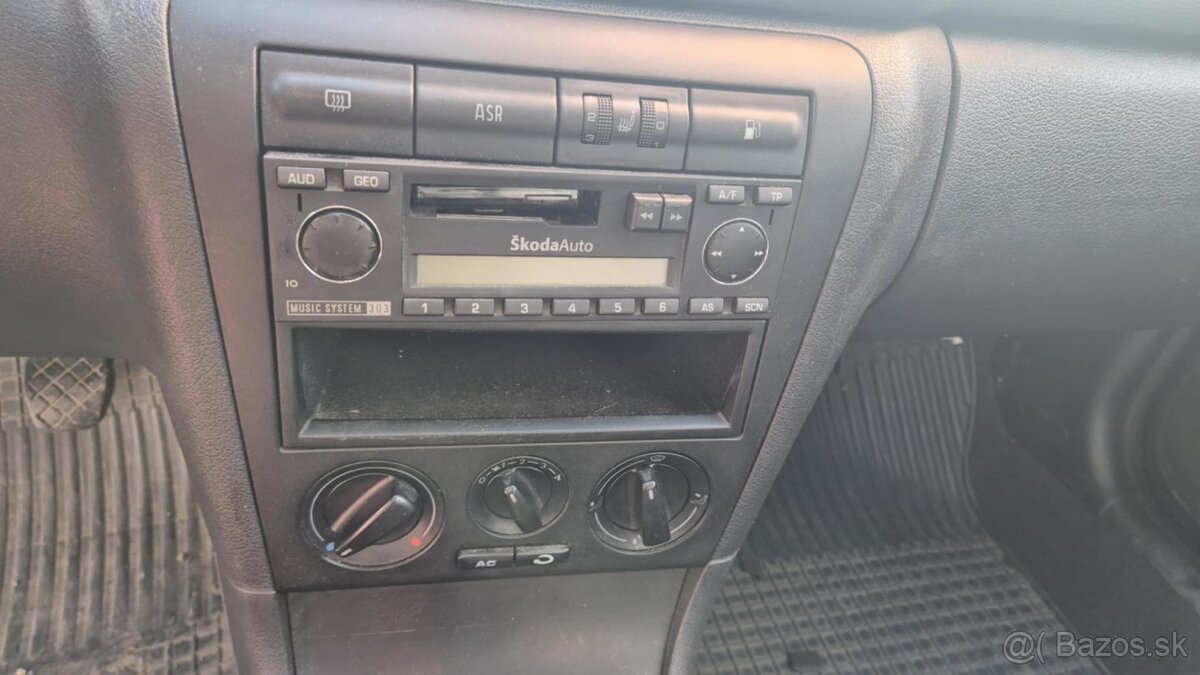 ŠKODA OCTAVIA 1,8iT 110kw kód motora: AUM - 20