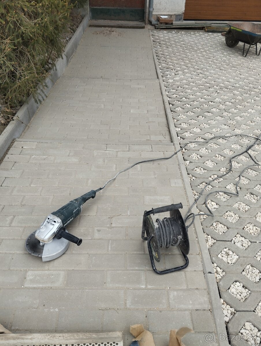 Stavebné práce - 20