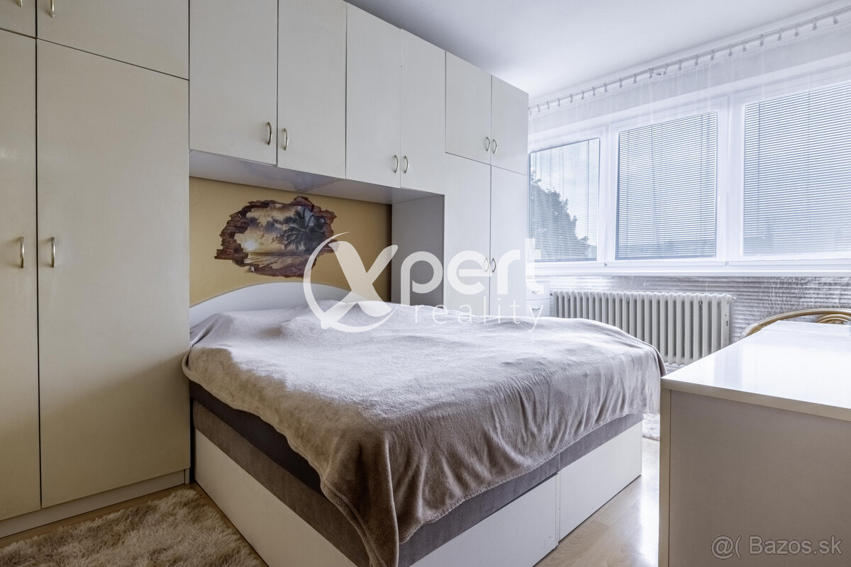 ZNÍŽENÁ CENA.NA PREDAJ RODINNÝ DOM S GARÁŽOU A ZÁHRADOU - 20