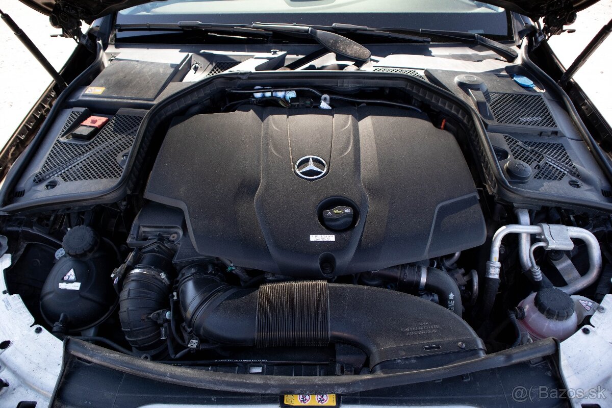 Mercedes-Benz C trieda Sedan 220 d A/T ZNÍŽENÁ CENA - 20