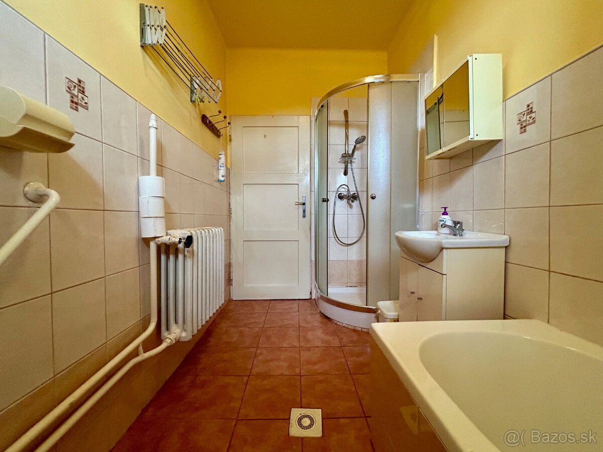 Na predaj OBÝVATEĽNÝ 4izb.dom_hospodárstvo_pozemok 3102 m2 - 20