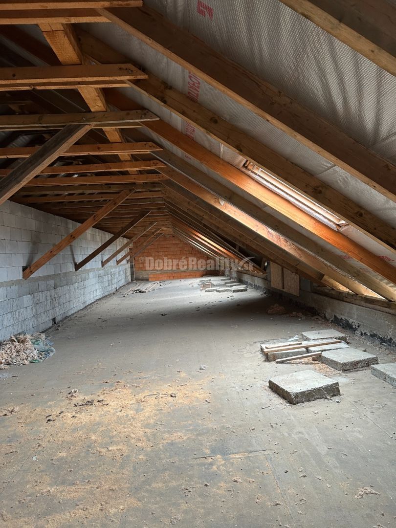 Dobré reality - Polyfunkčný objekt na predaj - 20