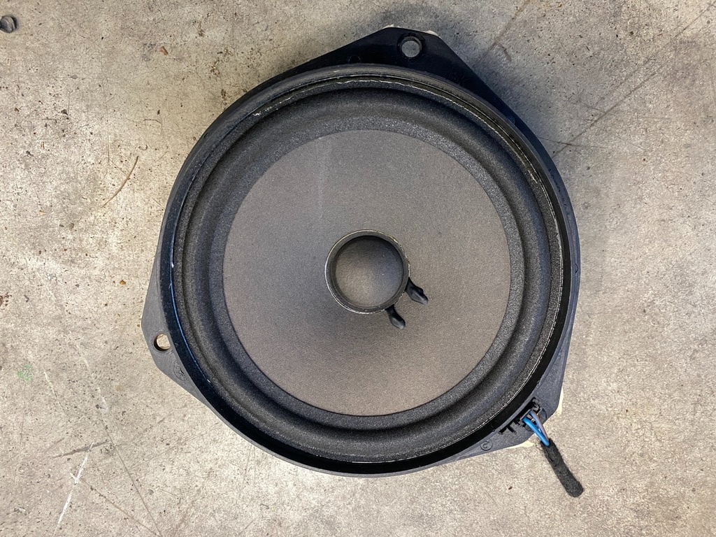 Rozpredam nahradne diely opel corsa D - 20