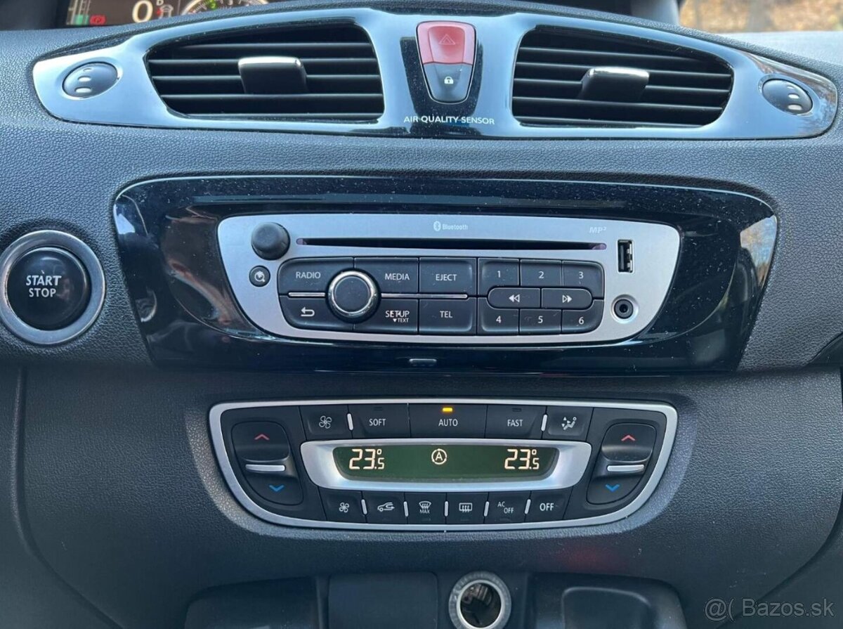 Renault Scenic 2.0 dCi 110 kW 7 míst INITIALE klima 2012 STK - 20