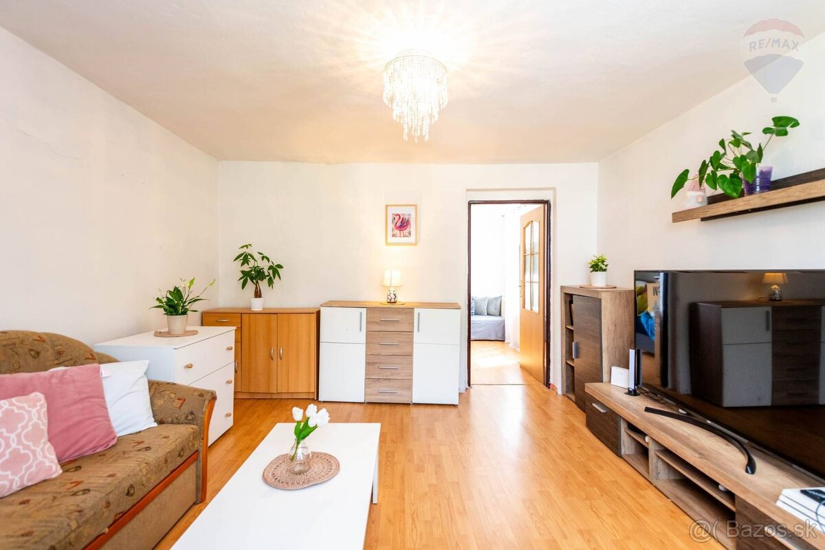 2v1- Dva rodinné domy v pokojnej časti Tužiny – ideálne pre - 20