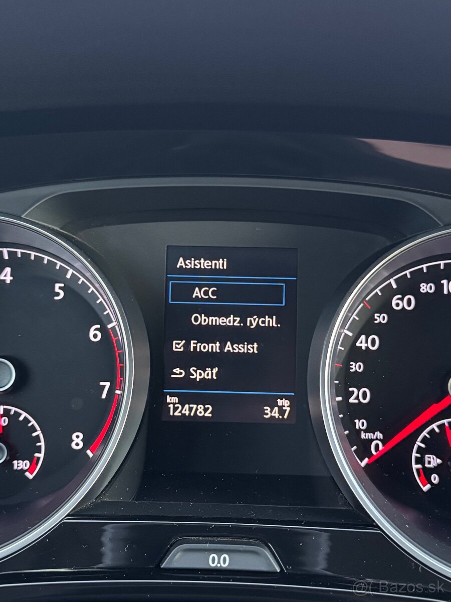 Volkswagen  Touran  R Line - 20