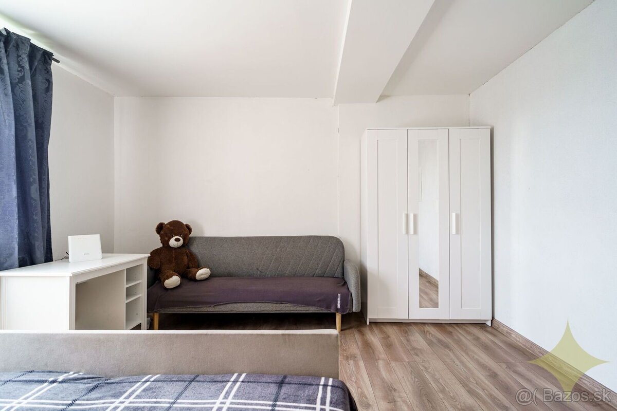 REZERVOVANÉ - Exkluzívny predaj rodinného domu v obci Jelšov - 20