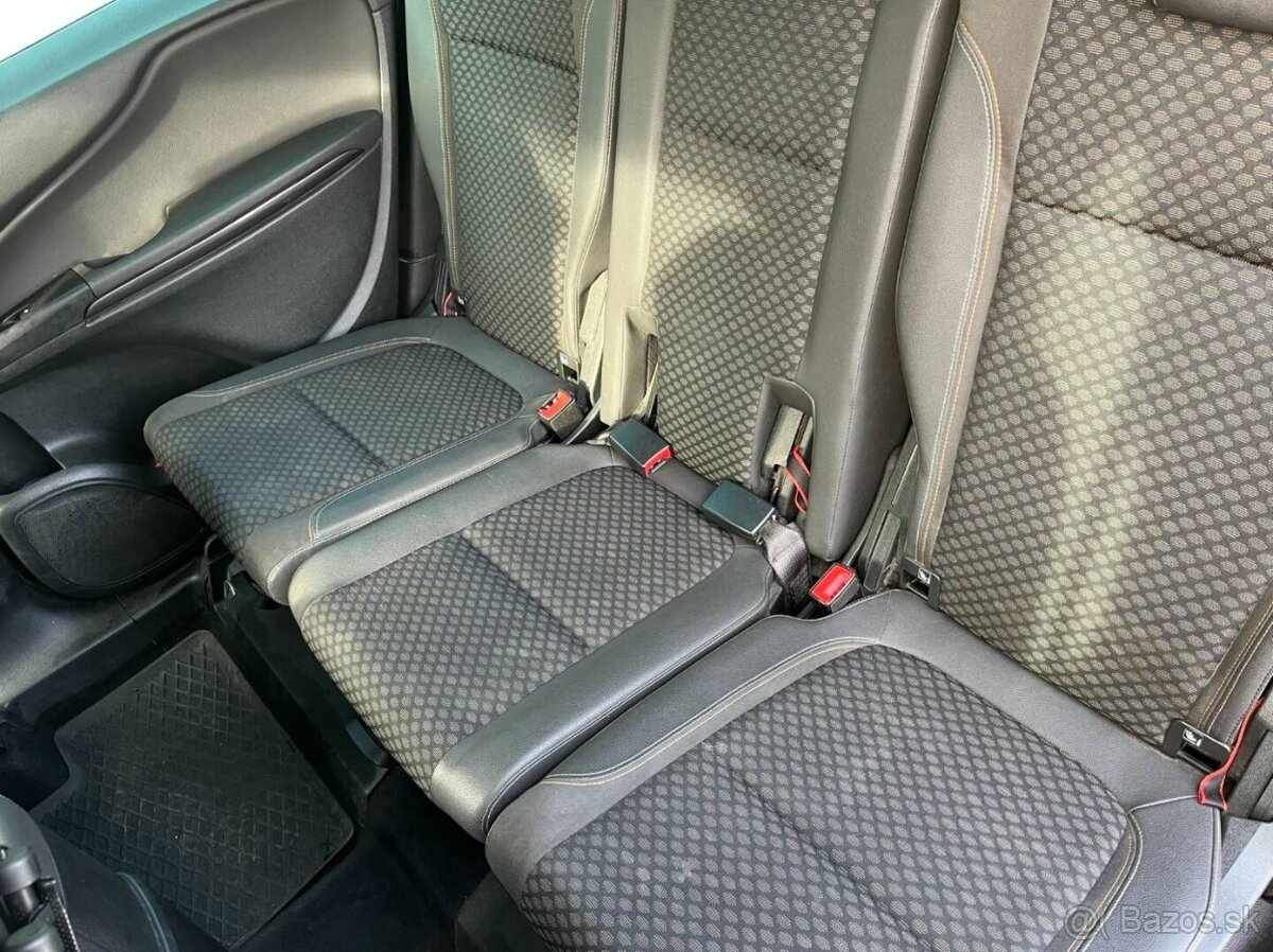 Opel Zafira Tourer 1.4 benzín + LPG - 20