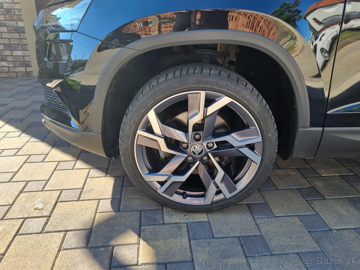 Škoda Karoq Tour 2.0 TDI DSG panorama - 20