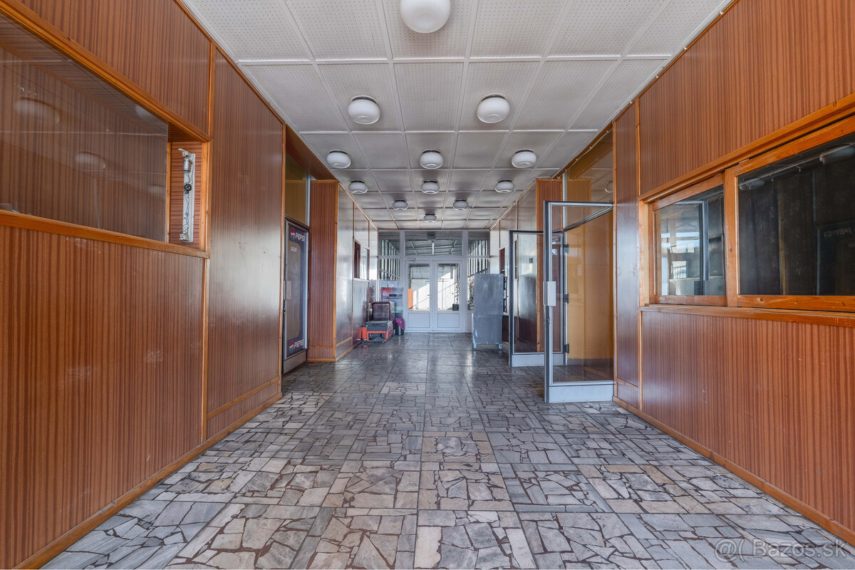 Administratívna budova a hala v priemyslenej časti | Rampová - 20