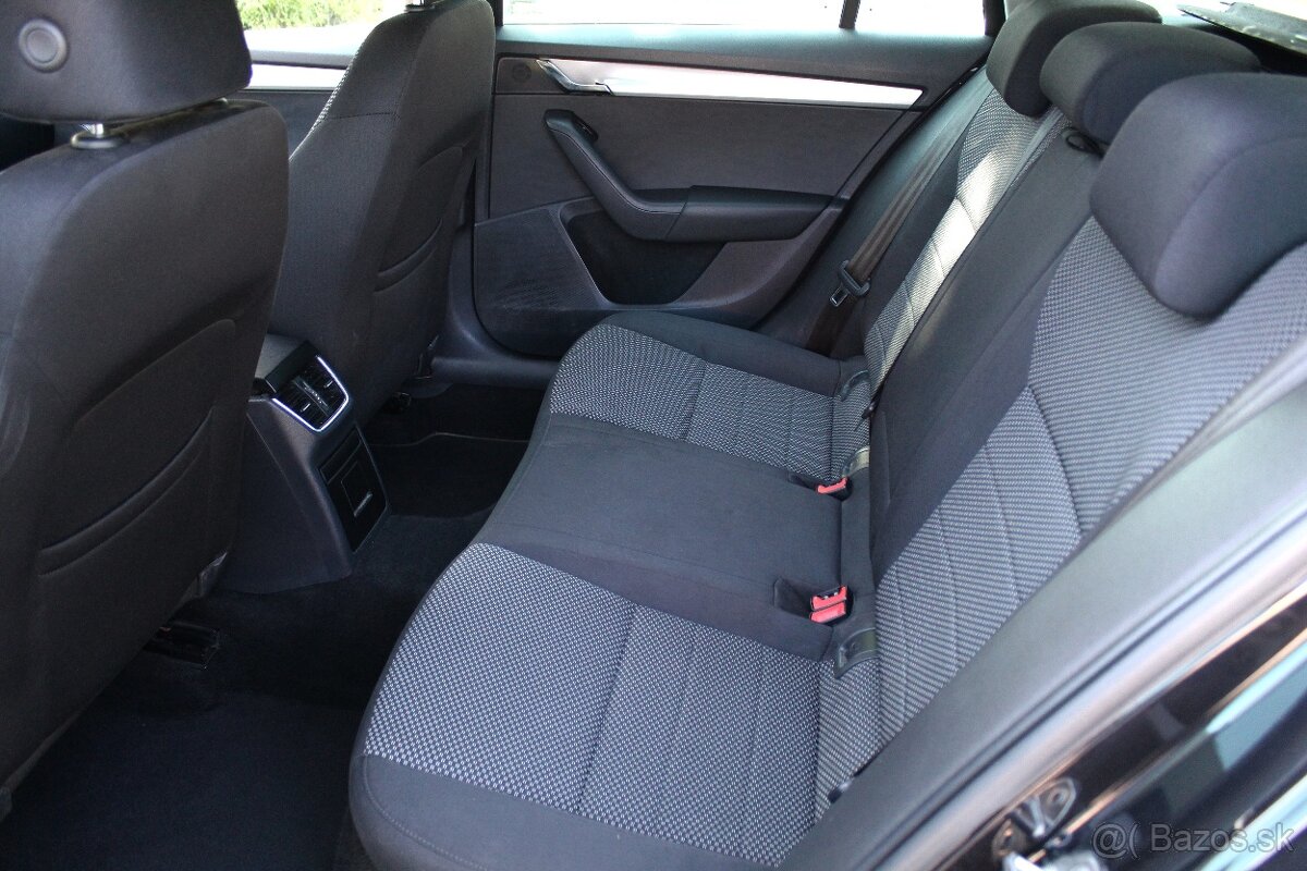 Škoda Octavia combi 1.6 TDI - 20