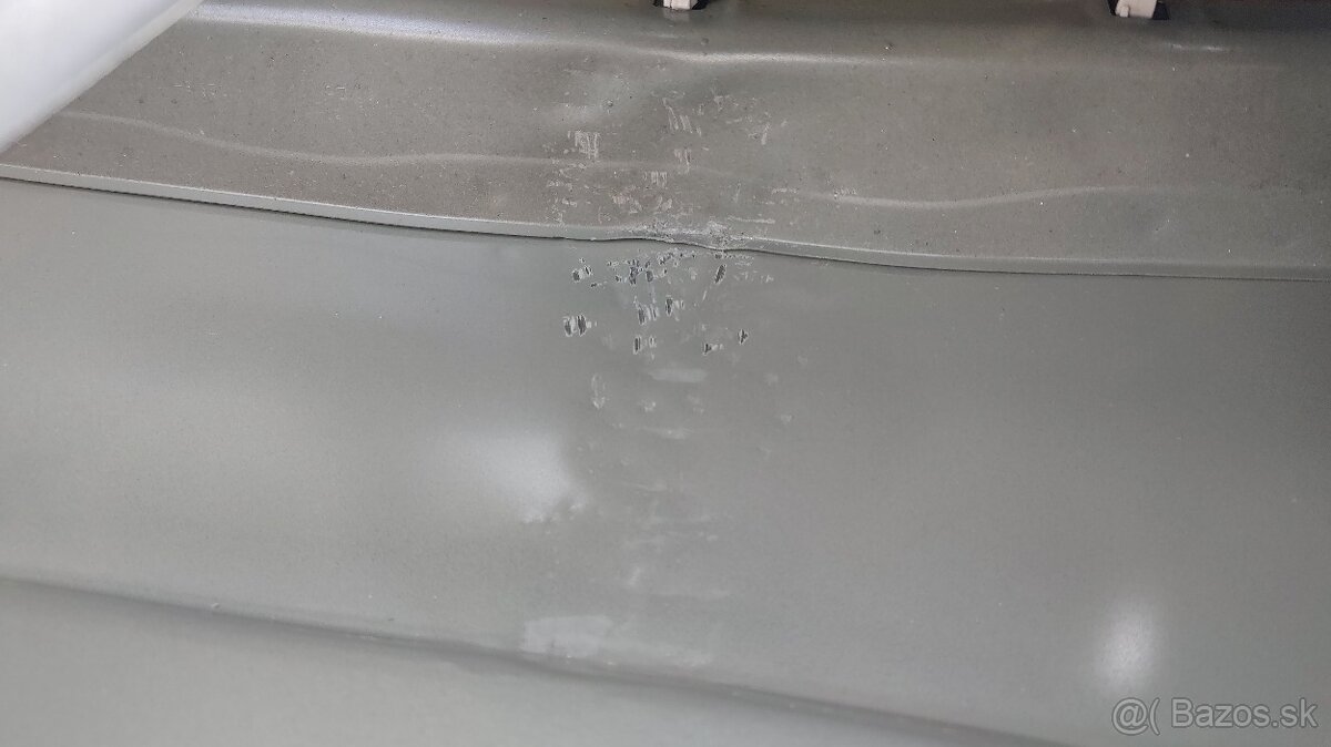 Ford Kuga II 2016- a Hyundai Tucson IV 2020- zadna kapota - 20