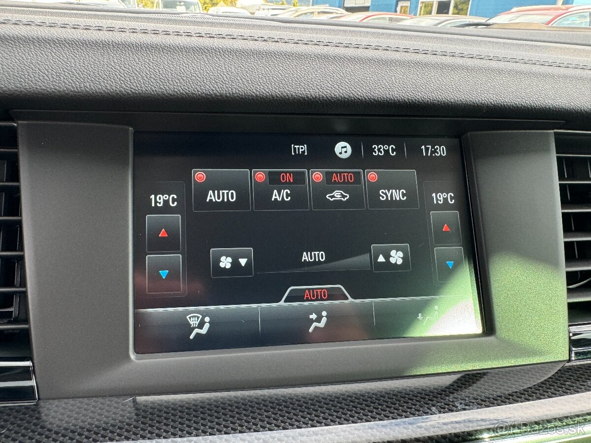 Opel Insignia ST 2.0 CDTi S&S Ultimate A/T - 20