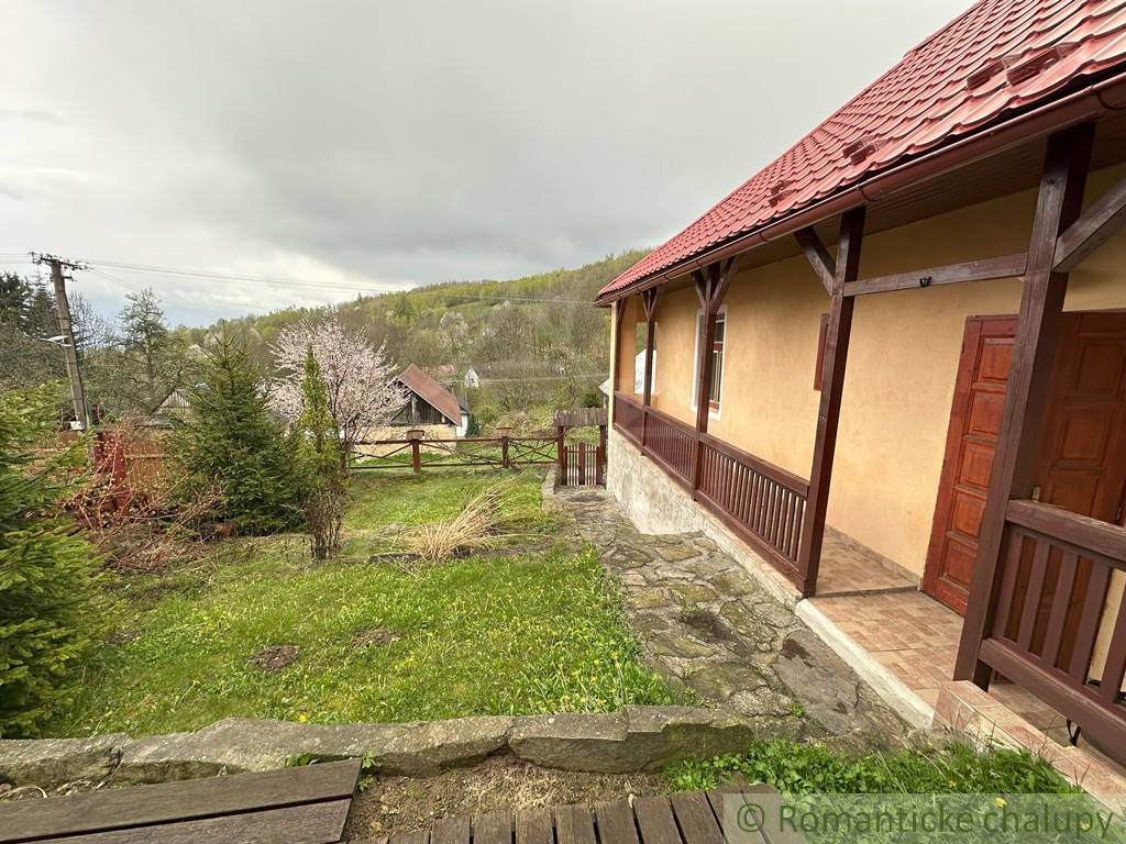 Chalupa v horskej obci Krokava - 20