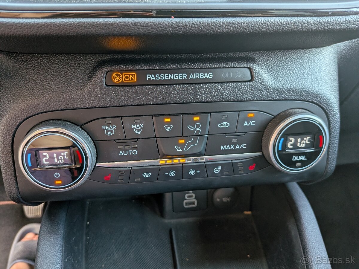 Ford Kuga St-line - 20