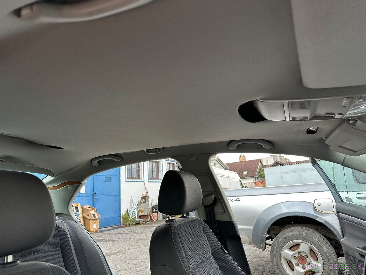 Volkswagen Jetta 2.0 TDI Comfortline 1K2 - 20