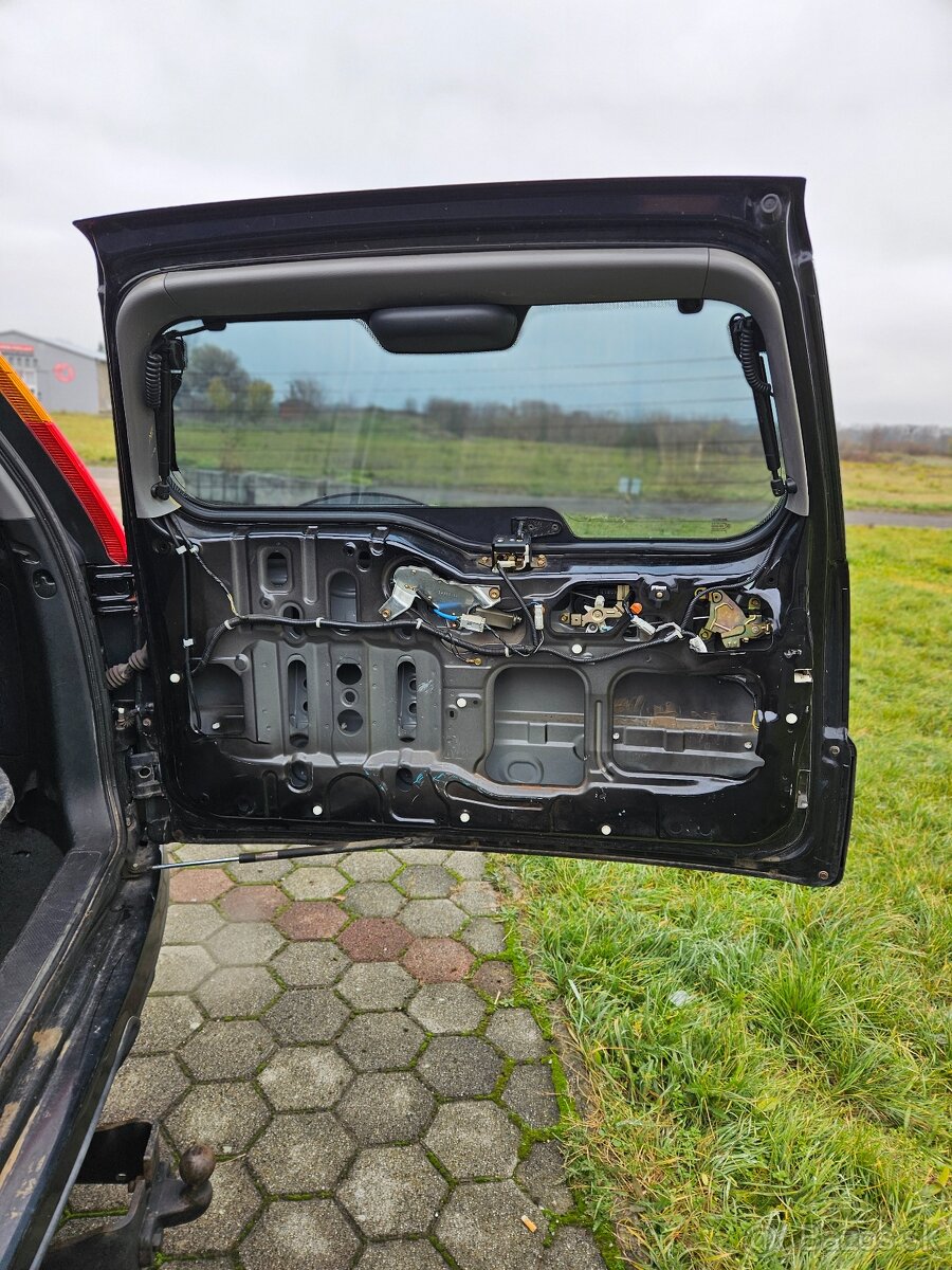 Honda CR-V 2.0i 110 kW 4x4 - 20