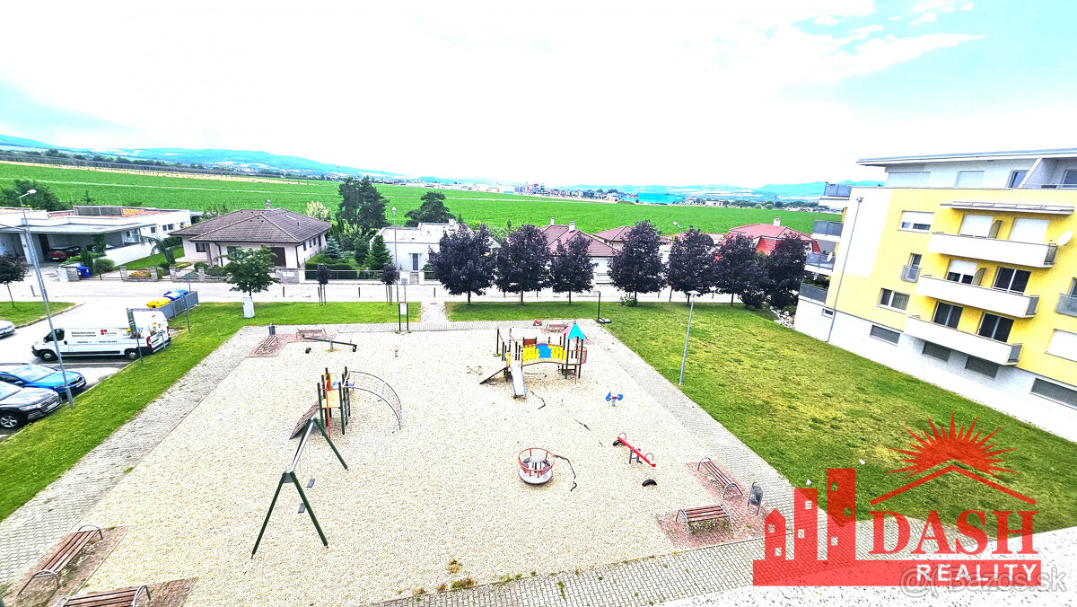 Na prenájom zariadený 3 izbový byt s garážovým parkovaním, T - 20