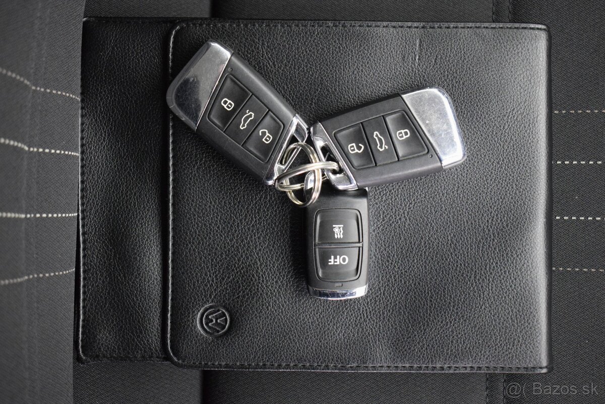 Volkswagen Passat ALLTRACK 2.0TDi,VIRTUAL,MATRIX - 20