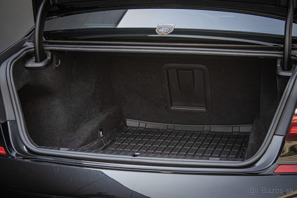 BMW Rad 7 730d xDrive A/T - 20