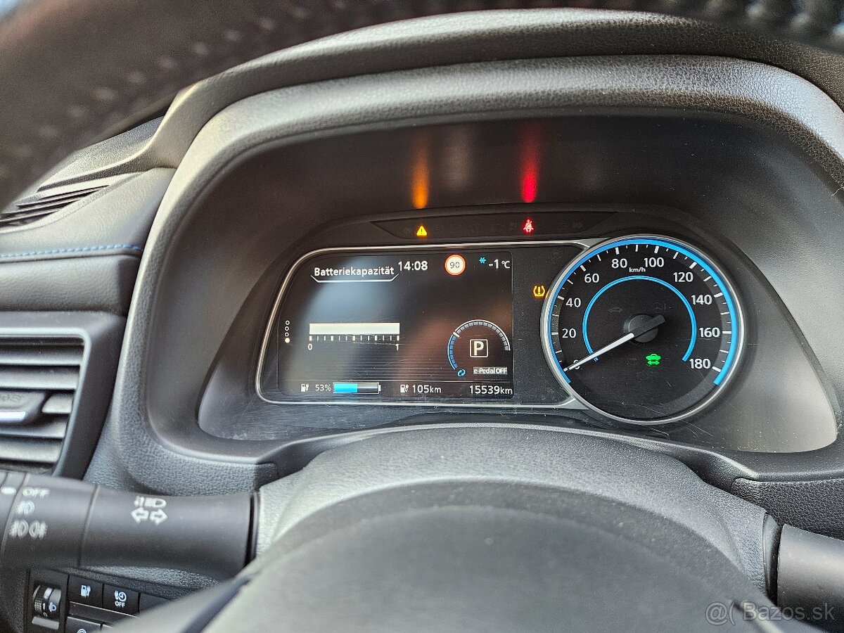 Nissan Leaf Acenta 40kwh, tepelné čerpadlo - 20