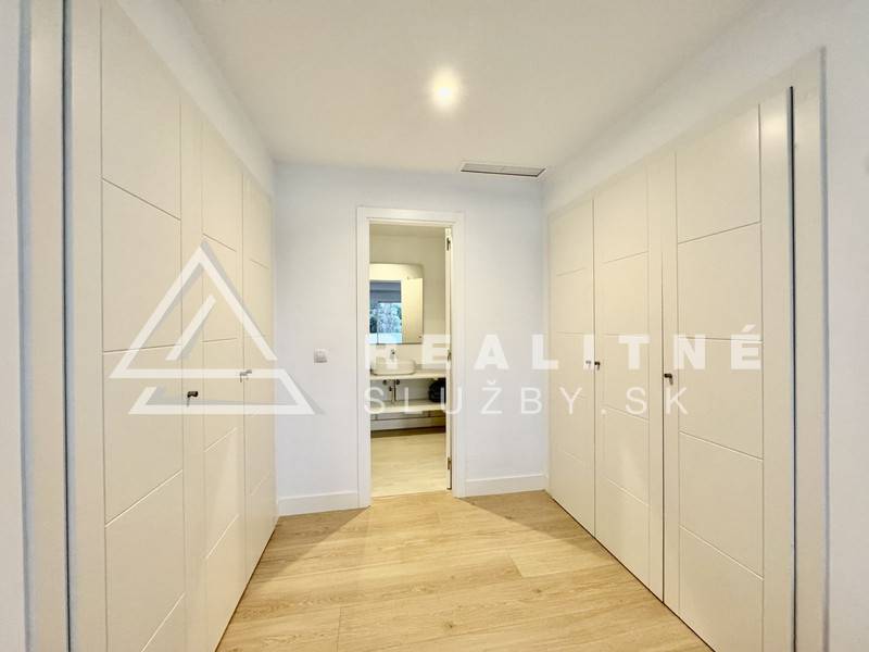 4 spálňová Vila v Torremuelle, Benalmádena - 20