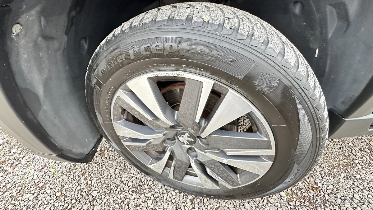 Peugeot 2008 1.2 PureTech Crossway Automat - 20