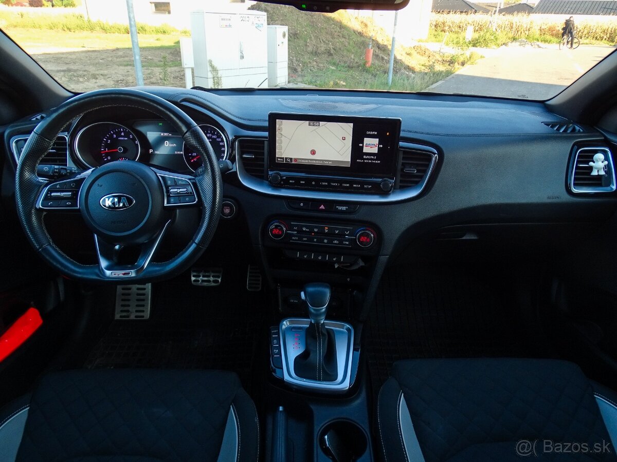 Kia Ceed SW 1.5 T-GDi GT- Line, 1.MAJITEĽ, TOP STAV, MÁLO KM - 20