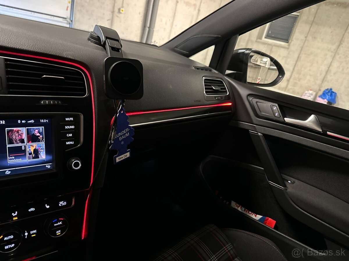 Volkswagen Golf GTi 2.0Tsi 2017 300ps M6 - 20