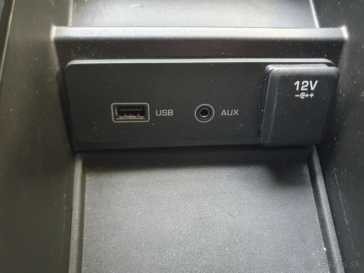 Land Rover Discavery Sport 2.0DSD4 SE AWT AT/9 110KW - 20