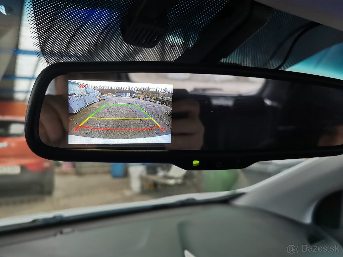 Predám Hyundai i30 1,4i MPI DOHC CVVT Family - 20