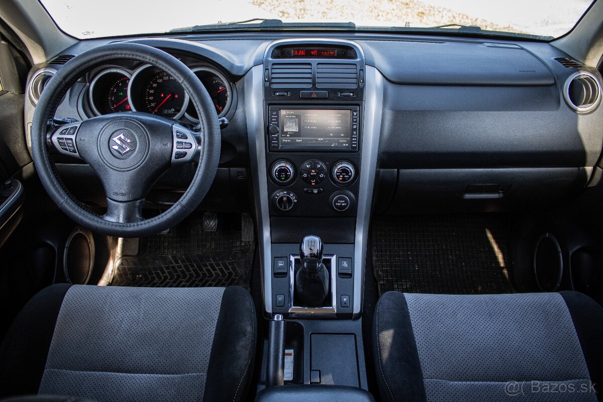 Suzuki Grand Vitara 1.9 DDiS, 95kW, M5 - 20