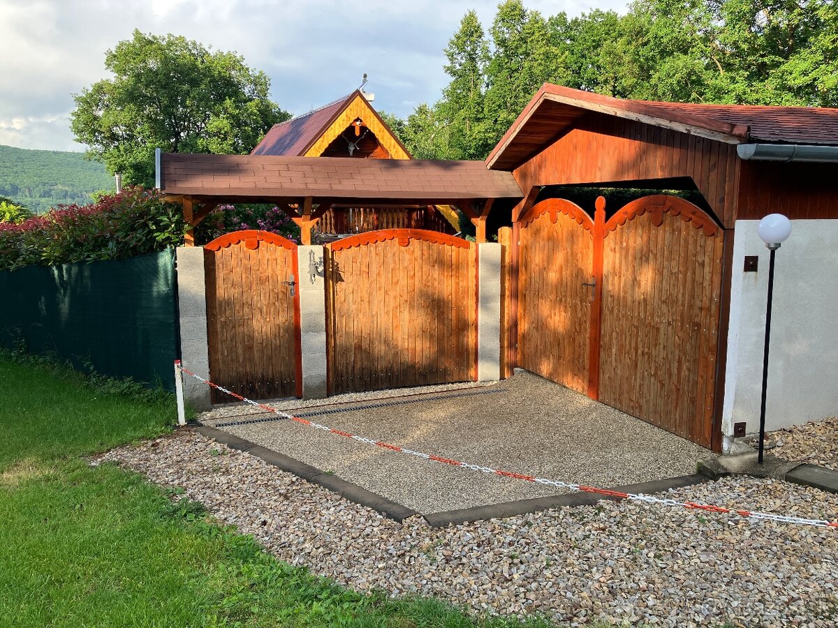 Celoročná chata na predaj v Jelenci - 20