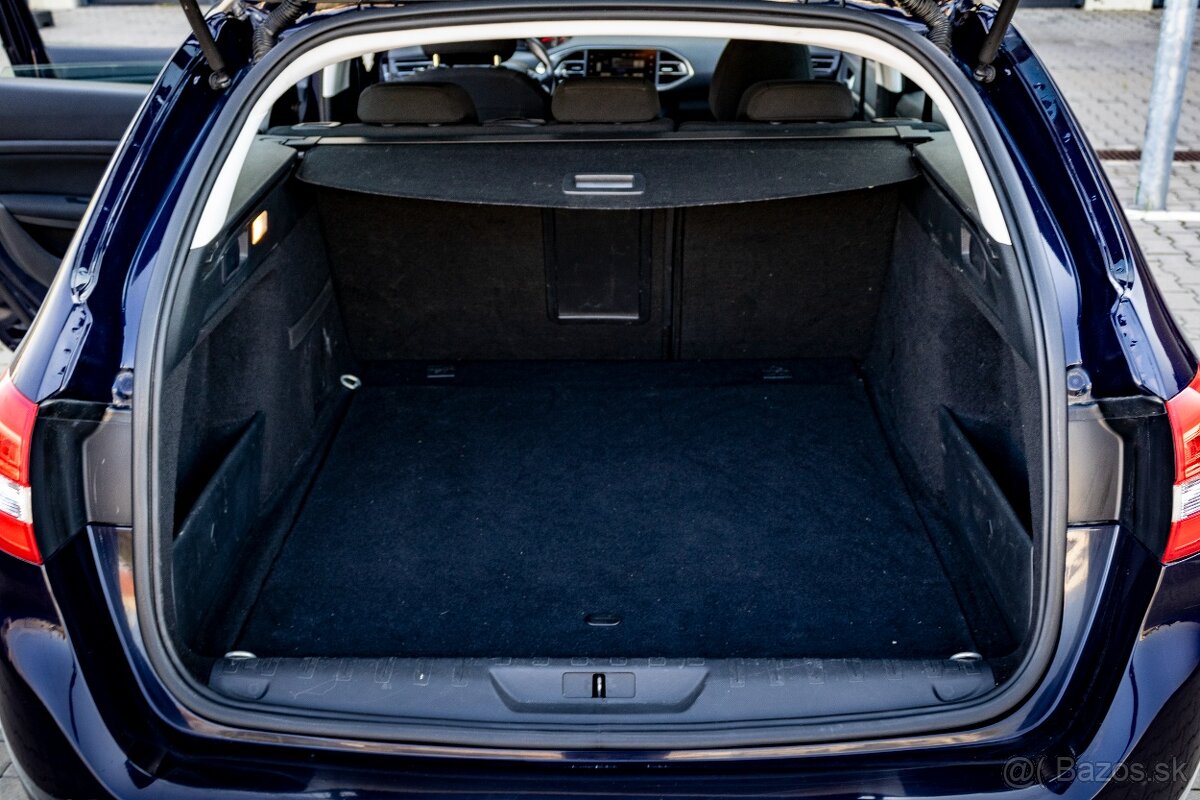 Peugeot 308 SW 1,6 HDi 88kW (navigácia, tempomat, nová STK) - 20