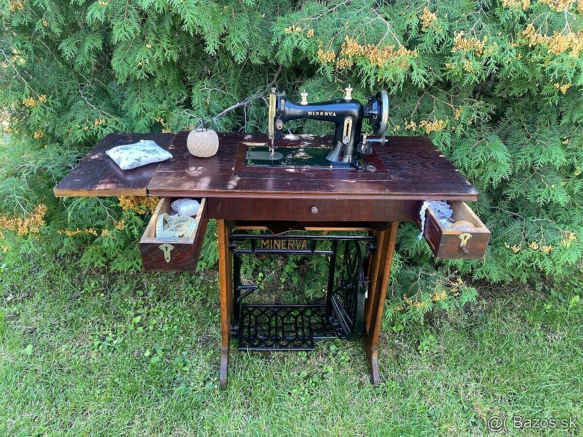 Šijací stroj MINERVA - 20