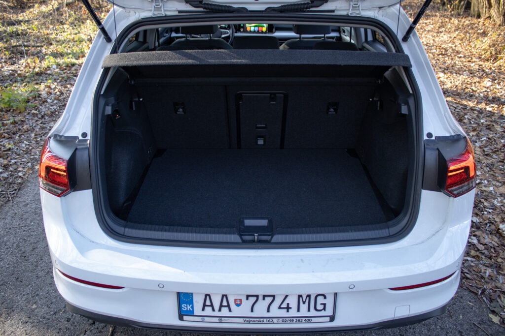 Volkswagen Golf 2.0 TDI 85kW - 20