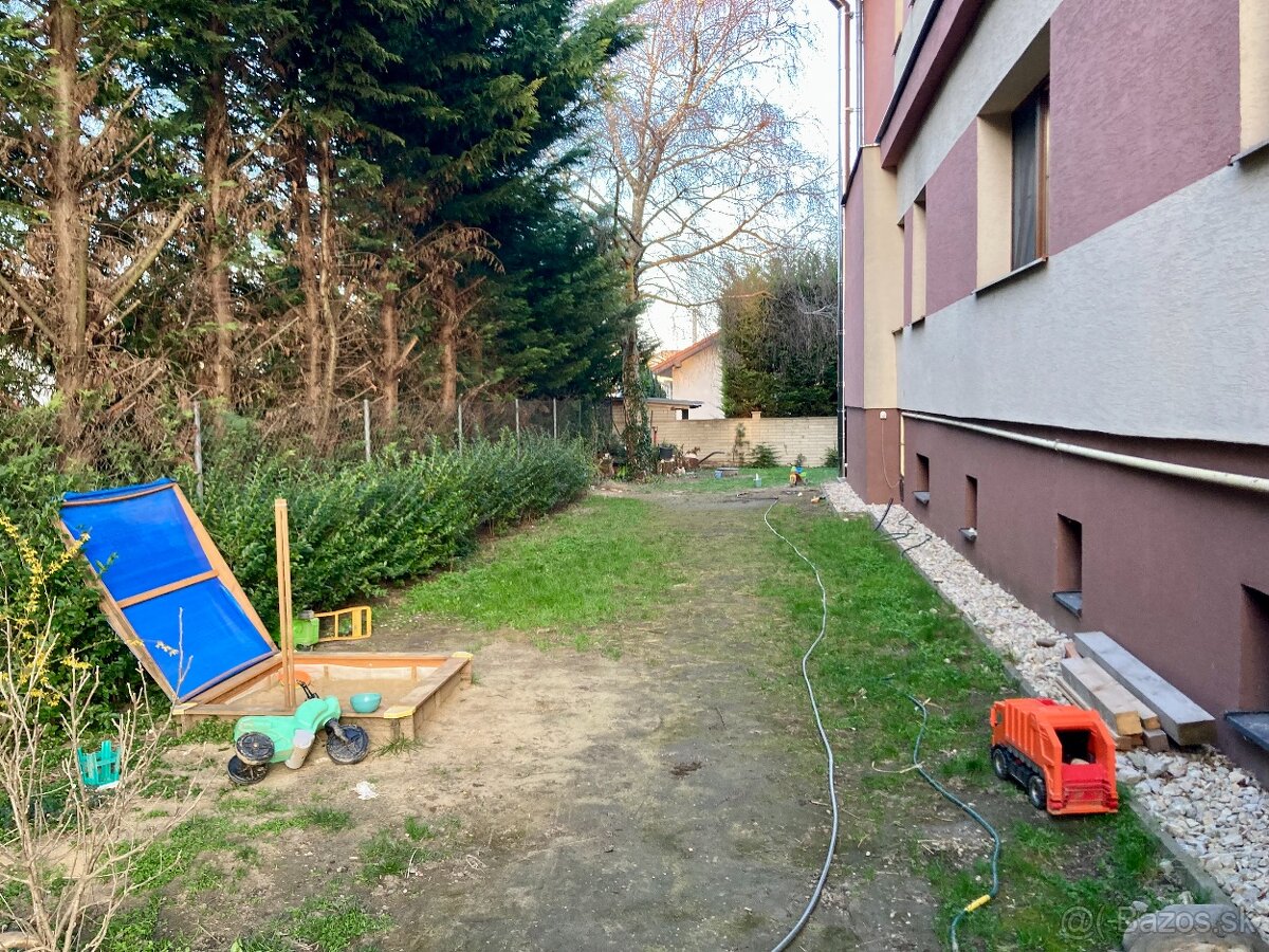 Nadštandardný 2-izbový byt 75m2 + parkovacie miesto, Komárno - 20