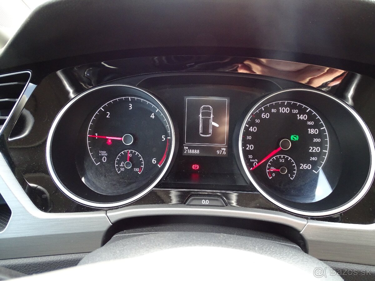 VW Touran 2.0 tdi DSG6 - 20