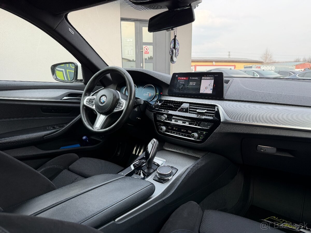BMW Rad 5 530d xDrive A/T - 20