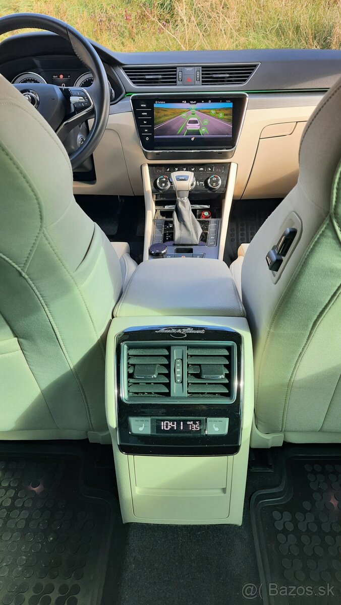 Predám Škoda Superb Combi 2.0 TDI SCR Live DSG - 20