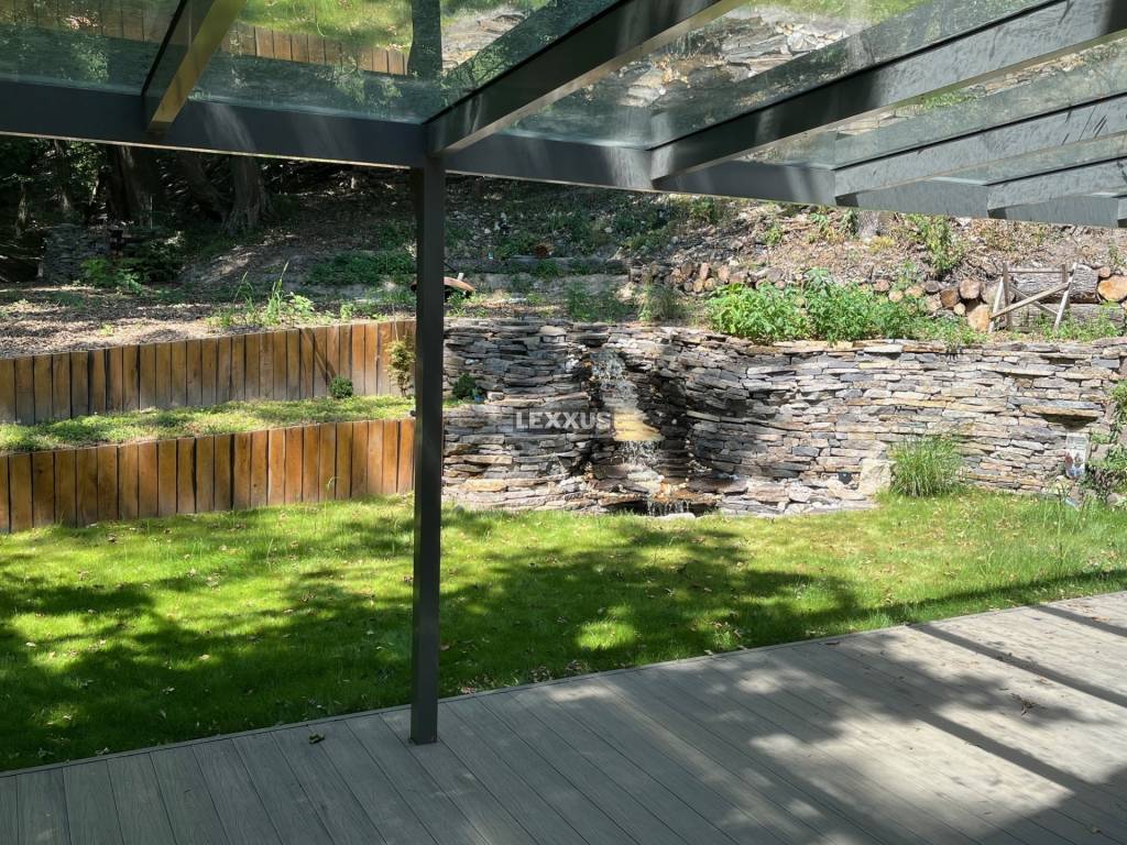 | DOM V ANGLICKOM ŠTÝLE 6 izb. KOLIBA - Vtáčie údolie - 20