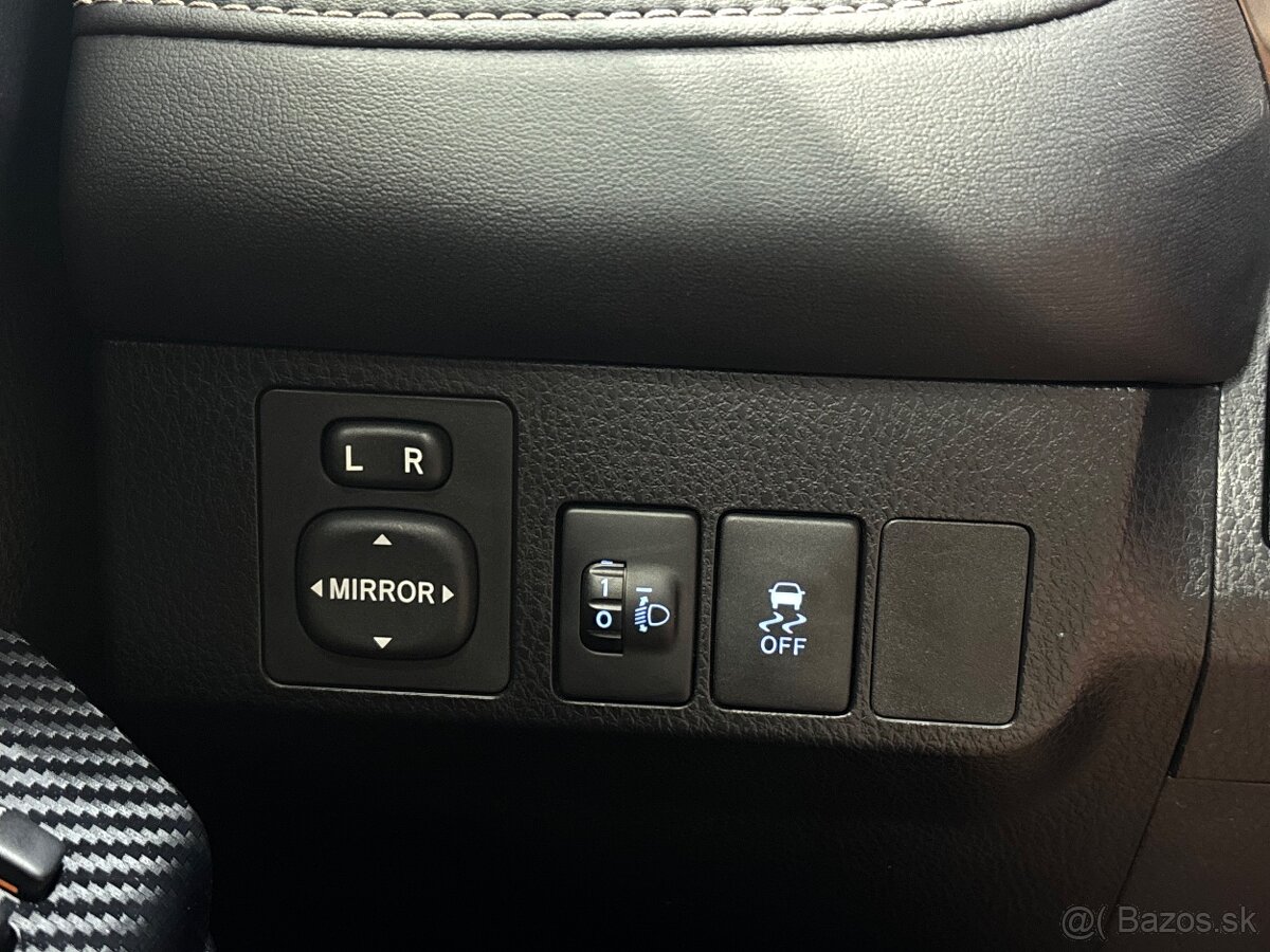 Toyota RAV4 2.0 l D-4D Active - 20