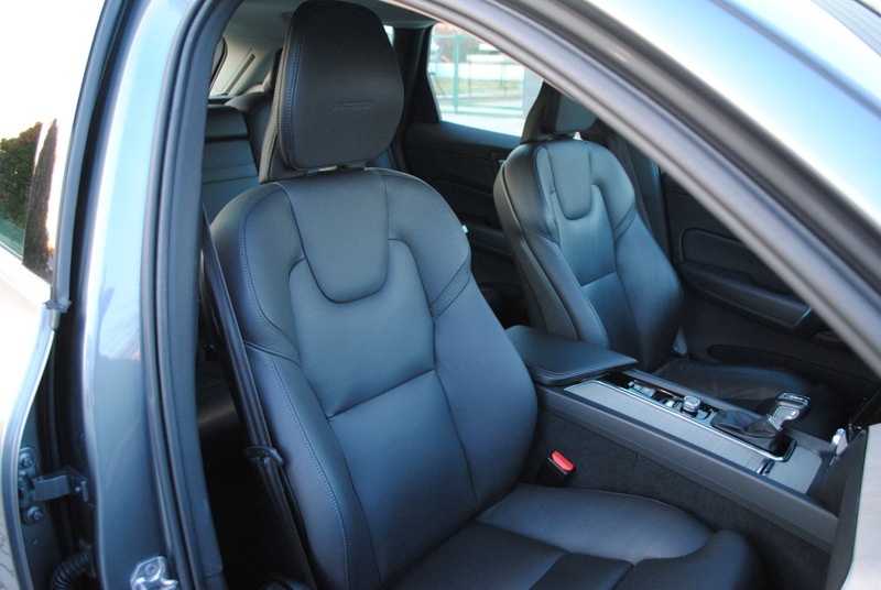 Volvo XC60 D4 Inscription⭐4X4⭐Automat 8st⭐ODPOČET DPH - 20