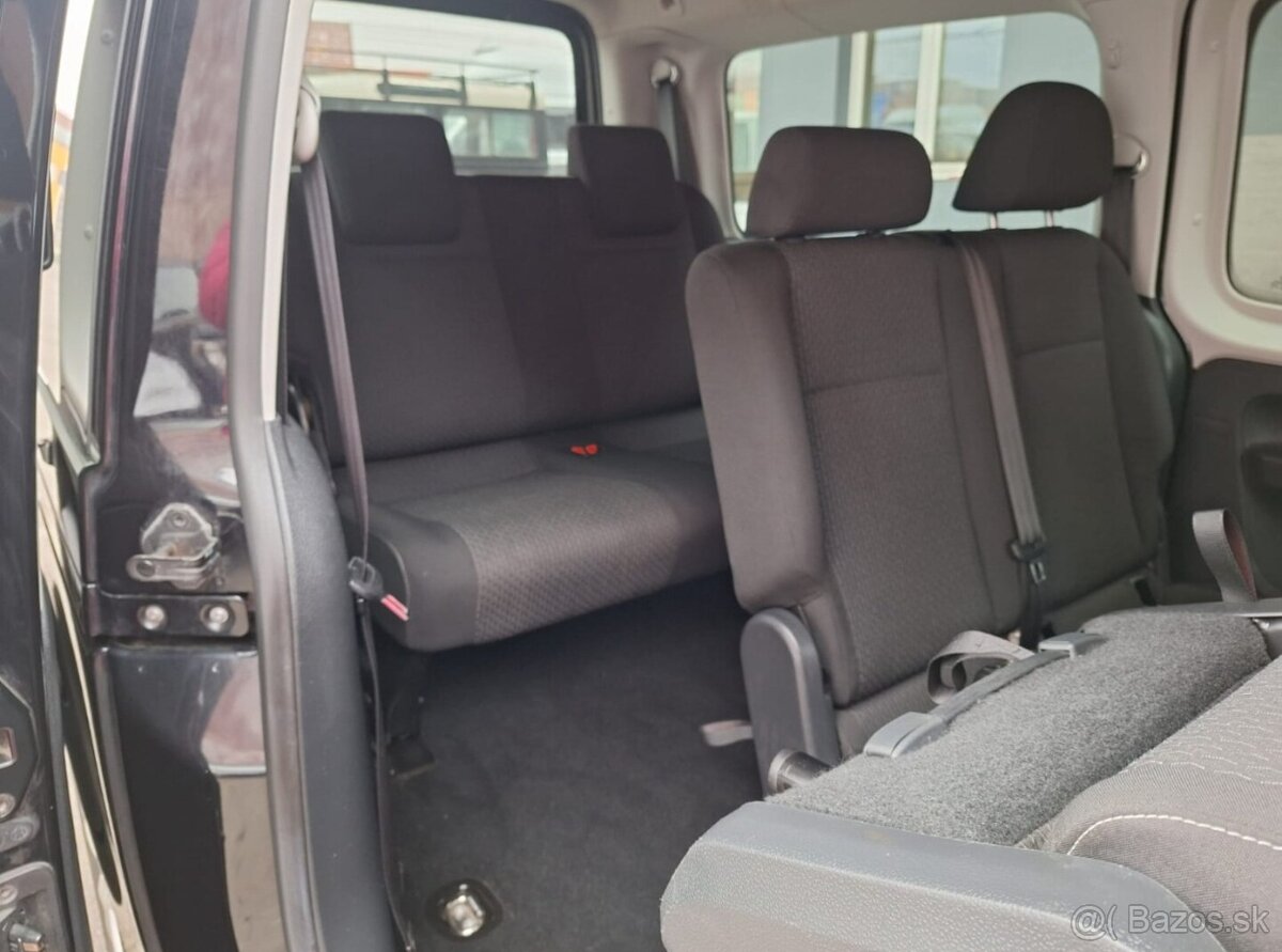 VOLKSWAGEN CADDY MAXI 1,4i 7míst záruka km - 20