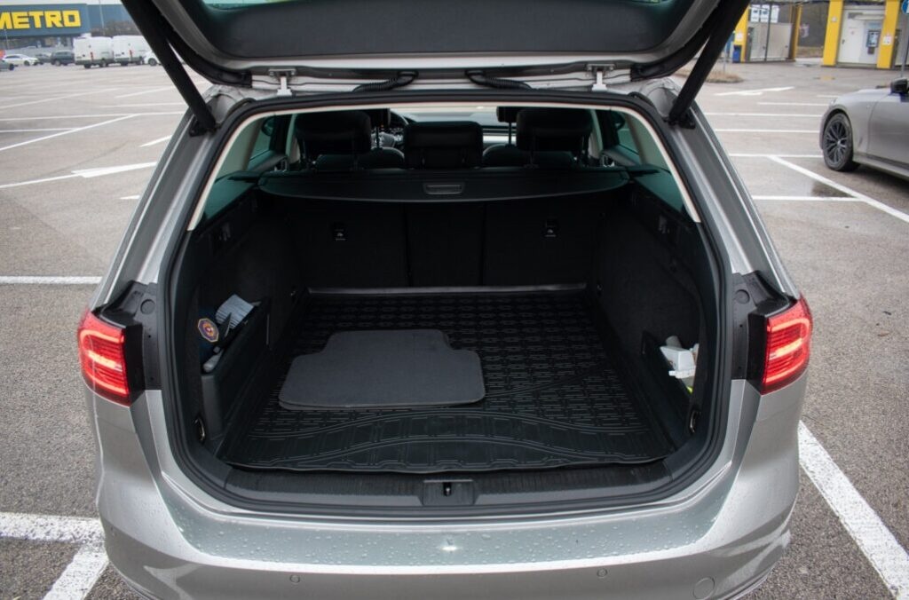 Volkswagen Passat Variant 2.0 BiTDI 240k Highline 4MOTION - 20