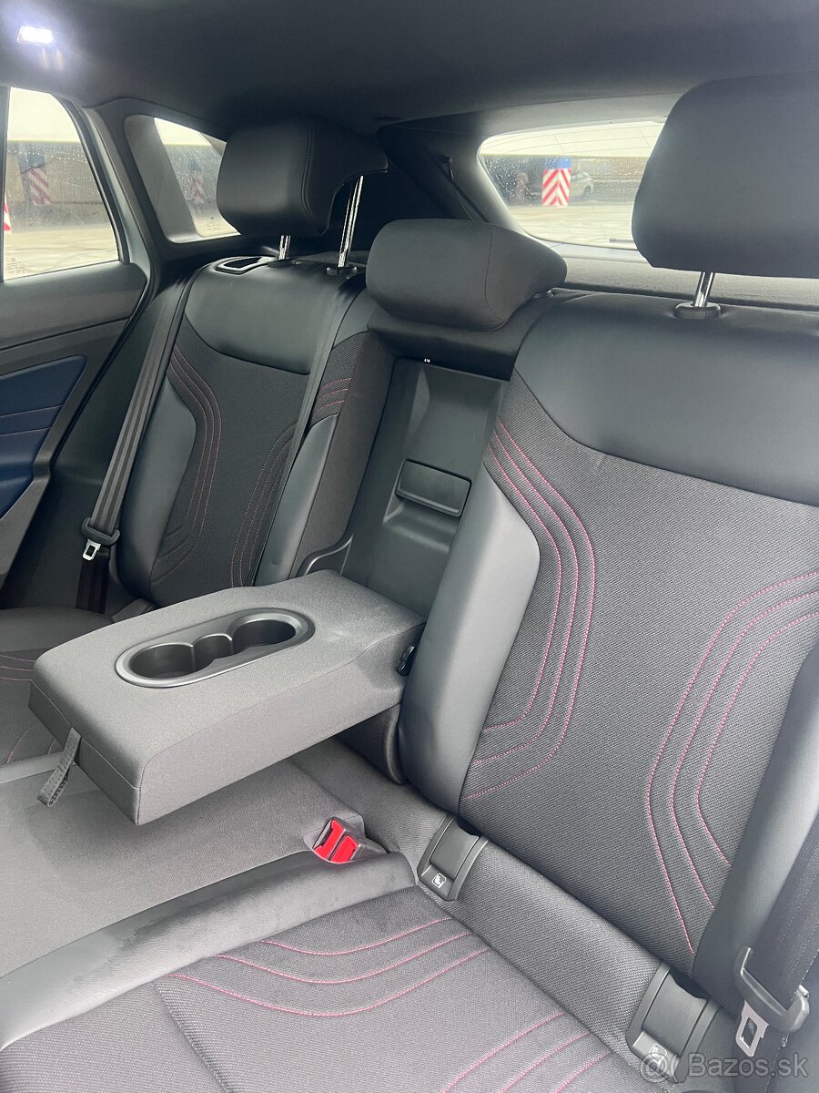 VW ID.4 GTX 2022 220KW HEAD UP / MATRIX / PANORÁMA / 360 KAM - 20